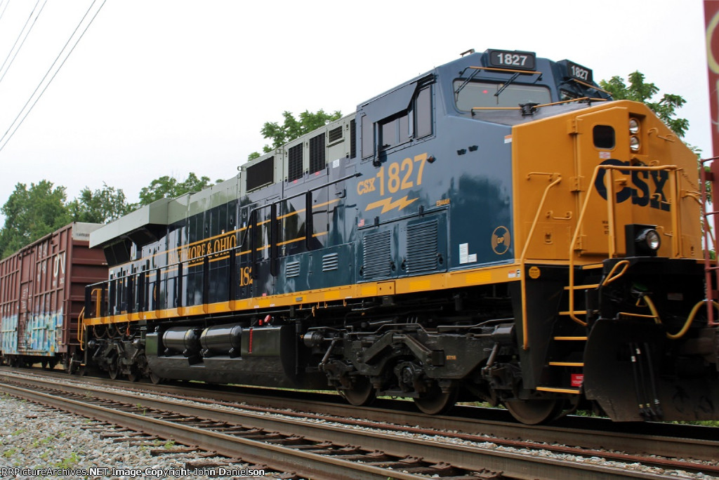 CSX 1827